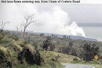  Hot lava flows entering sea, from Chain of Craters road, Hawaii Volcanoes National Park, Hawaii, HI, USA