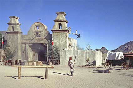  Gunfight outside Mission, Old Tucson, near Tucson, AZ, USA