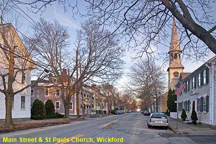  Main Street & St Pauls Church, Wickford, RI, USA