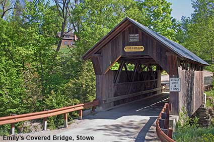  Emily's Covered Bridge, Stowe, VT, USA