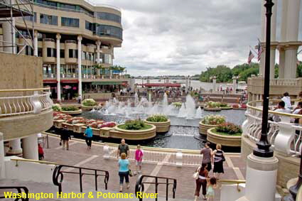  Washington Harbor & Potomac River, Georgetown, Washington DC, USA