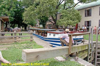  Boat on Chesapeake & Ohio Canal, Georgetown, Washington DC, USA