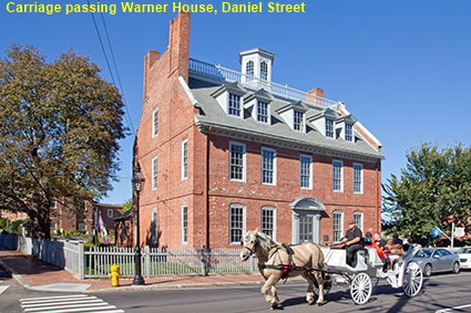 Carriage passing Warner House (1716), Daniel St, Portsmouth, NH, USA